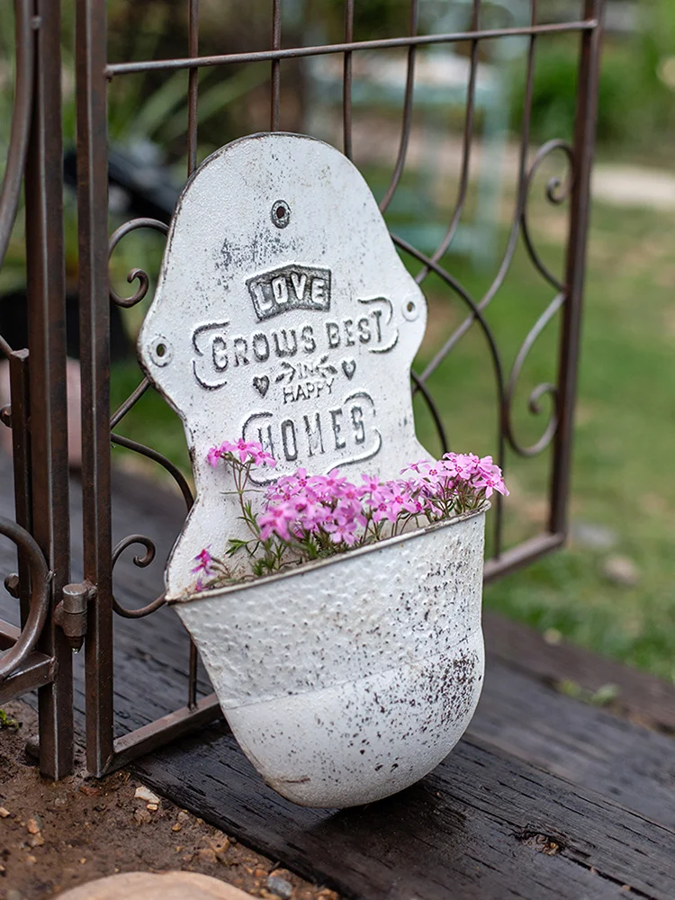 

Iron Hanging Bucket Hanging Pots Flower Bucket Flowerpot Retro Wall-Mounted Flower Arrangement Dried Flower Pastoral