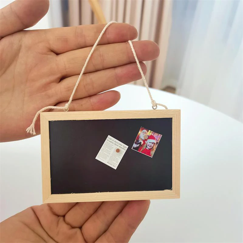 

1Set Double-sided Available Living Scene Decoration For Doll Wood Dollhouse Mini Hanging Message Board