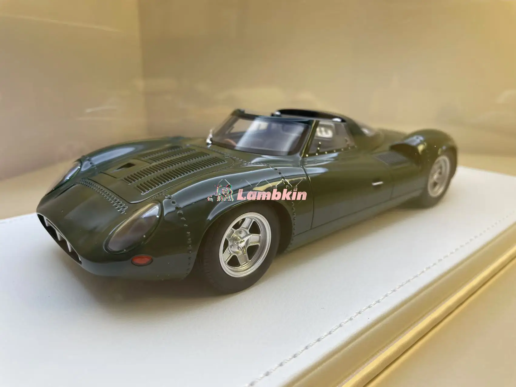 Новое поступление GT Spirit 1:18 jaguar XJ13 Limited to 1500 фото имитация смолы коллекция моделей