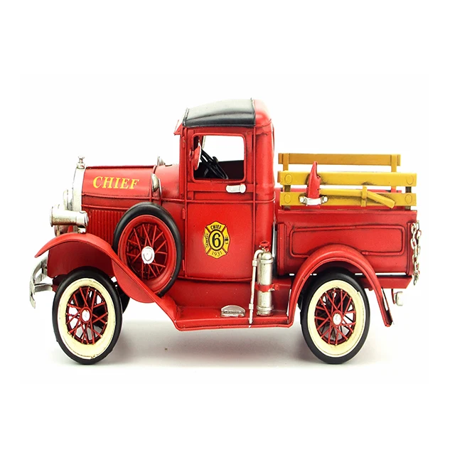 

2021 High Quality Vintage Iron Car Model Decoration Old Pickup Farm Truck Model Handicraft Ornaments
