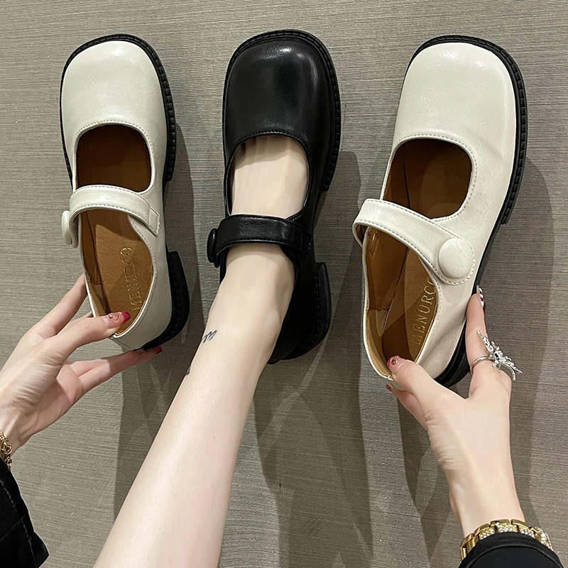 

Женские туфли-оксфорды в британском стиле, осенняя женская обувь, подходящая ко всему мягкая обувь на низком каблуке, новая осенняя Классич...