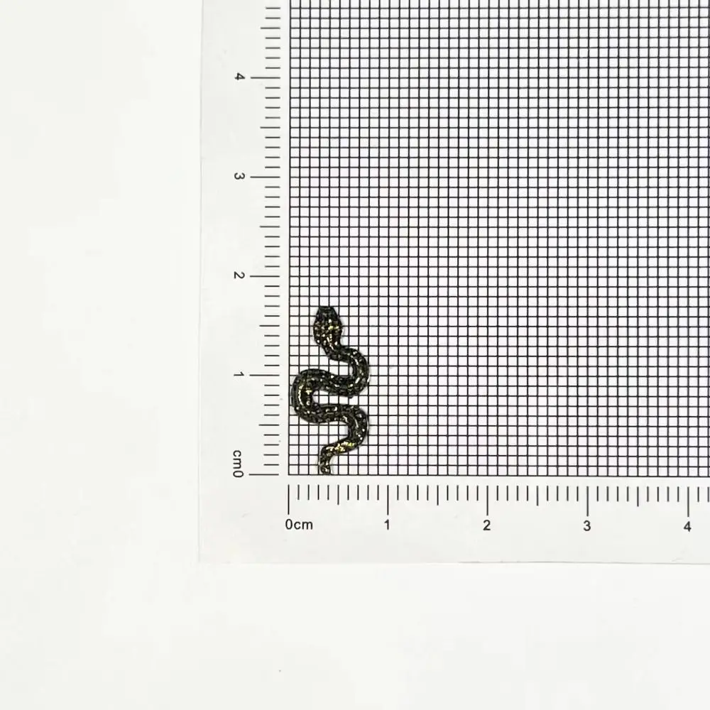 50 шт. DIY 3D украшения для дизайна ногтей мини-модные аксессуары со змеей плоская