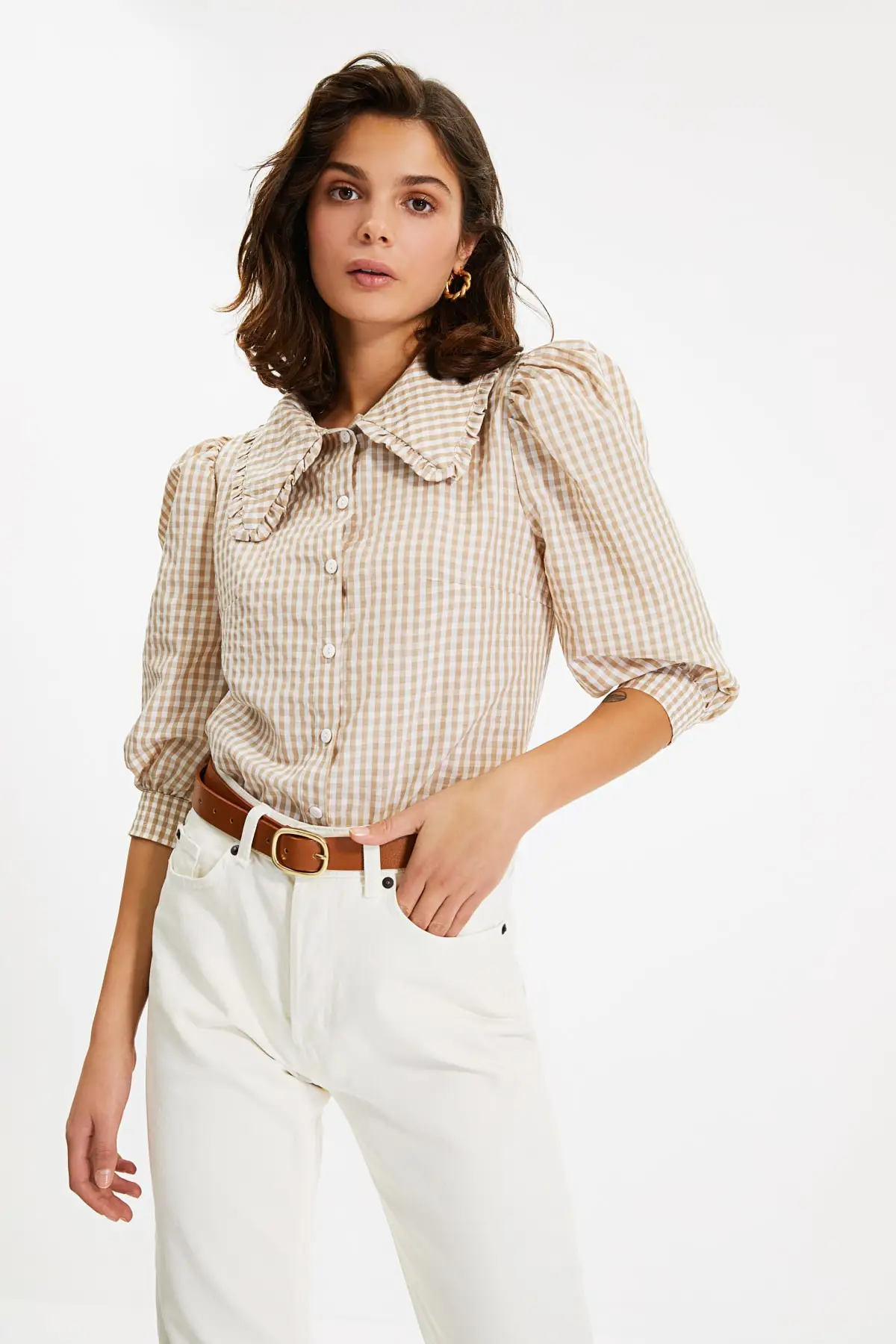 

Trendyol Collar Detailed Shirt TWOAW22GO0381