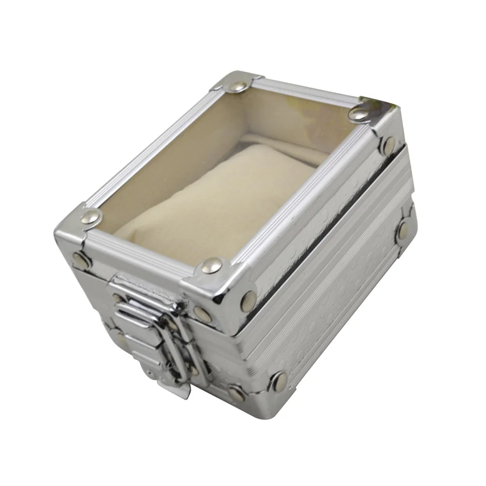 Рисунок 5 - Прозрачная коробка для часов с крышкой