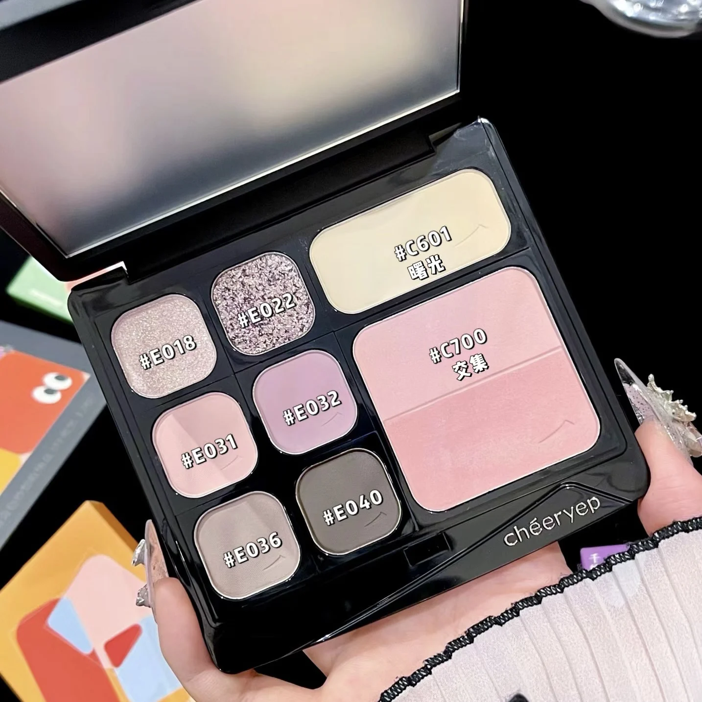 Qianyan Powder Blusher Самособранная пластина Cheeryep High Gloss для макияжа лица Пудра бровей