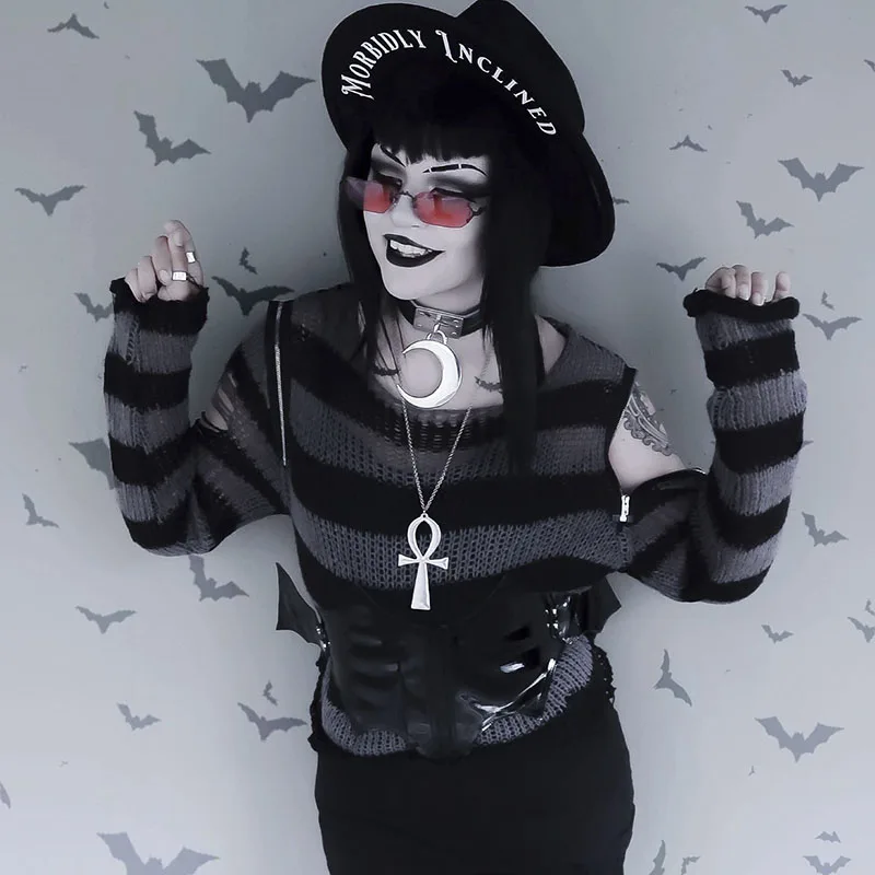 

Women Dark Goth Split Hole Knit Sweaters Black Gothic Lady Hollow Out Cool Pullover Sweater Autumn Sexy See Through Pull Jumpers