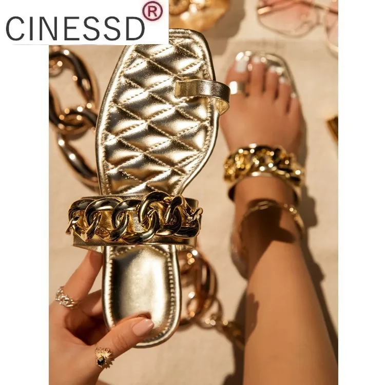 

2022 summer new large size set-toe slippers women's square head metal chain outer wear flat slippers women