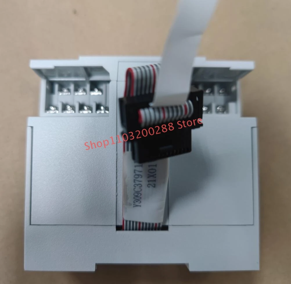 1 шт. FX5-16EYR-ES бренд FX516EYRES в коробке новый модуль ПЛК FX5-16EYR/ES