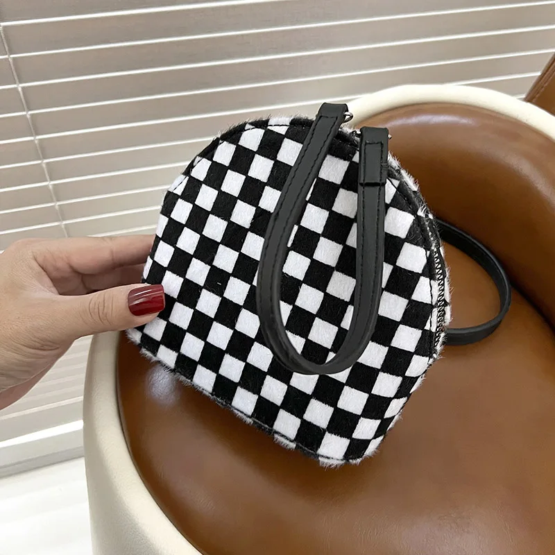 

Женская модная трендовая Повседневная сумка на плечо с губной помадой, роскошная брендовая дизайнерская Повседневная сумочка на запястье, ...