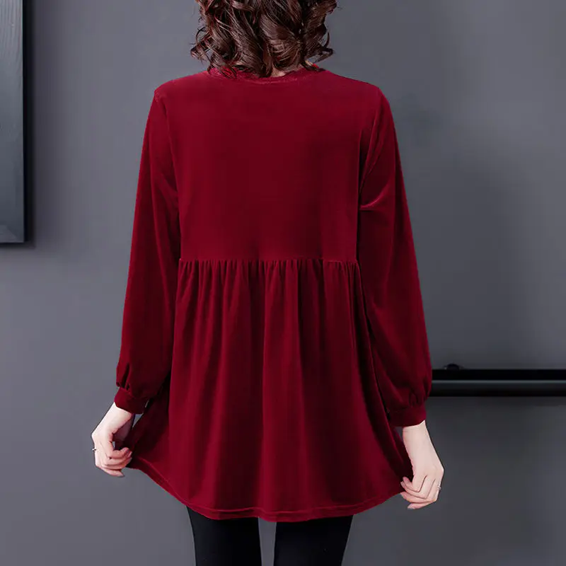 Футболка женская бархатная с V-образным вырезом и кружевом большого размера