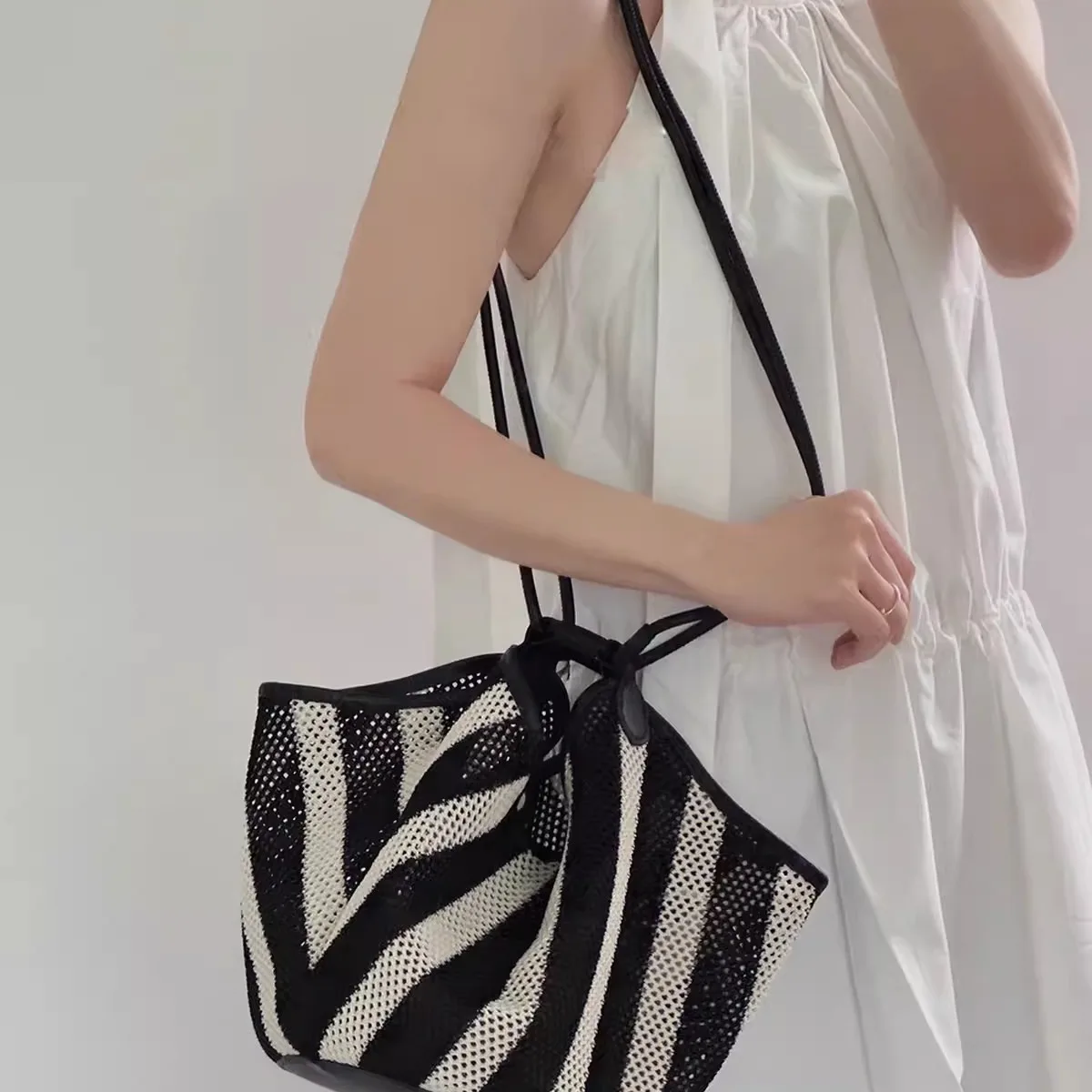 Пляжные женские плетеные сумочки богемные ажурные сумки через плечо для женщин