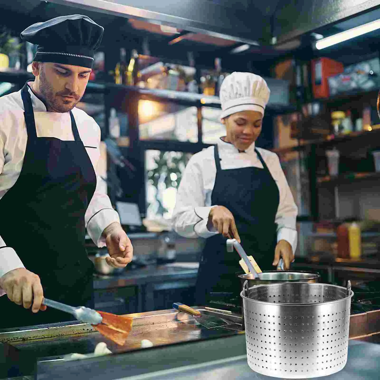 

Stainless Steel Filter Barrel Colander Strainer Large Crawfish Bucket Stewed Pot Clepsydra Meat Metal Leaky Boiler Basket