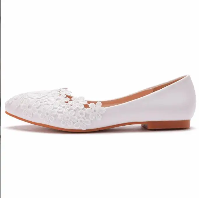 Sexy wedding shoes bride Flat Autumn Classic Shoes White Lace Springl Wedding Casual Shoes Flat For Women Princess Wedding  Shoe