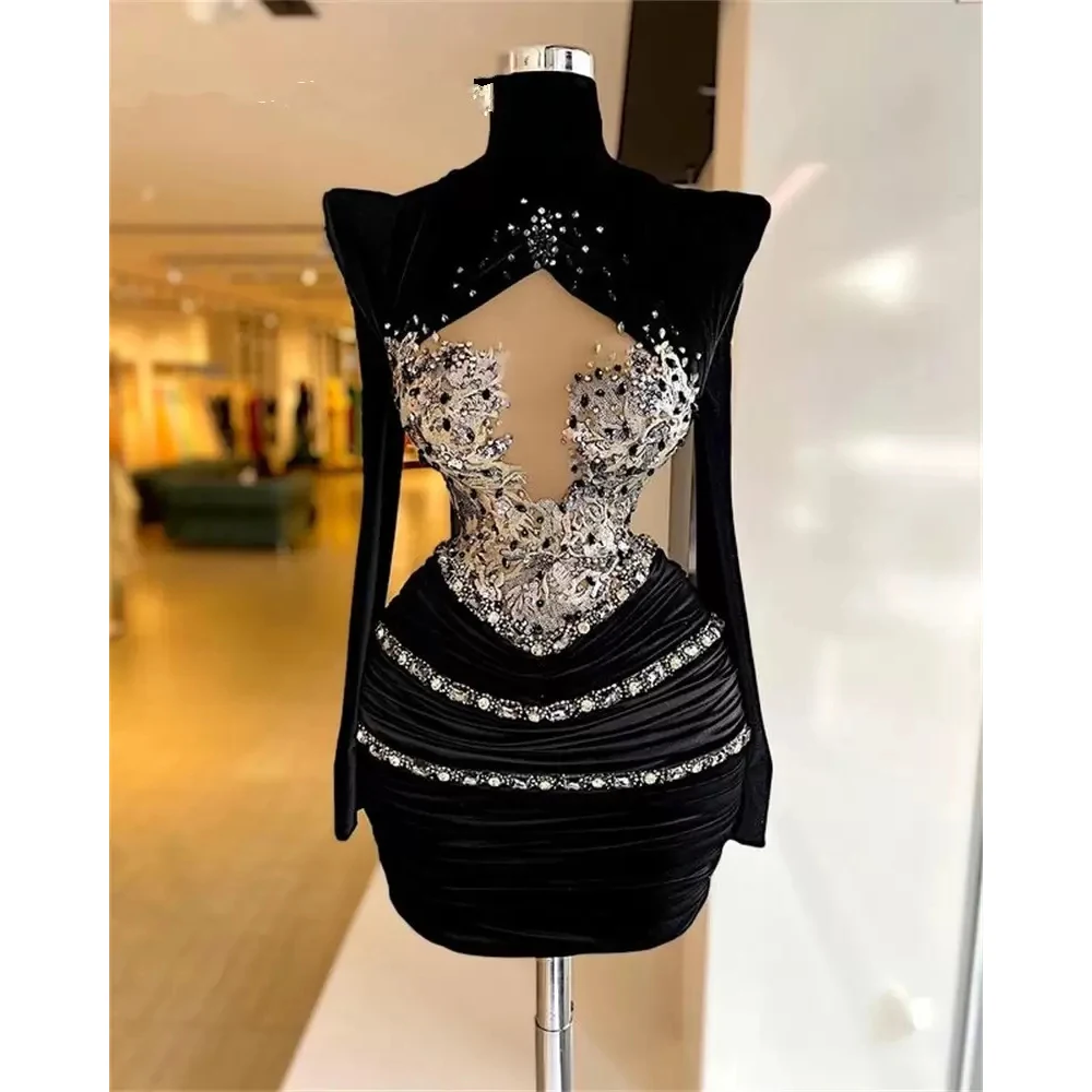 

Black Velvet High Neck Short Prom Dresses 2023 For Women Mermaid Beaded Crystal Party Gown Pleats Mini Robes