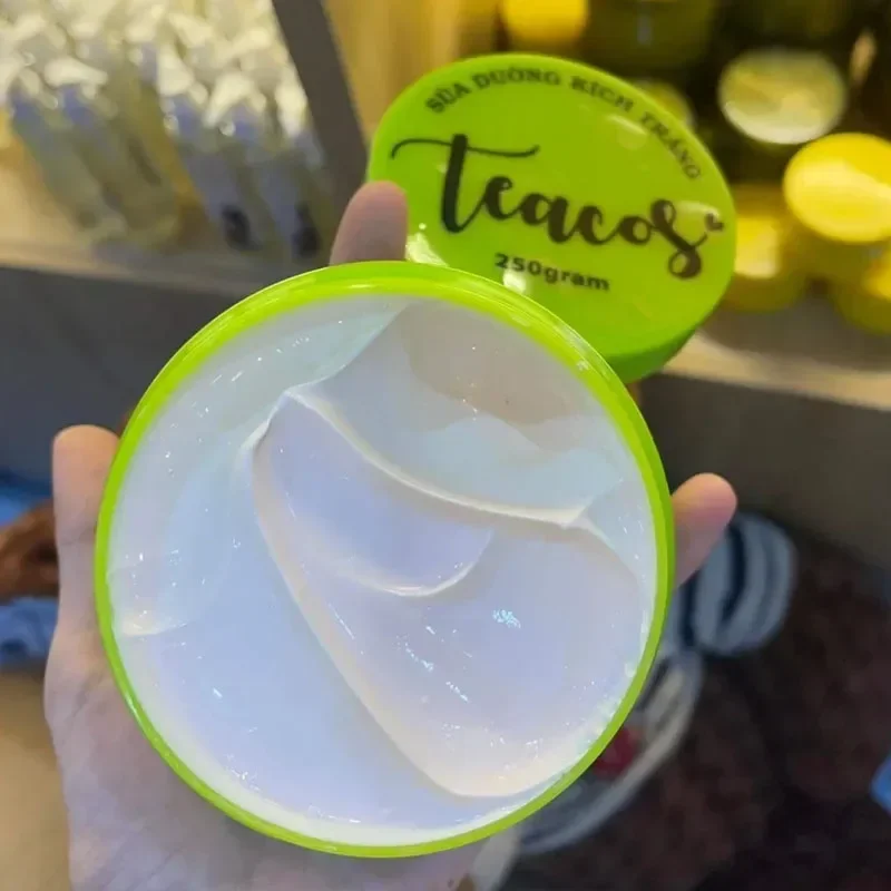 Особая увлажняющая и осветляющая молочная смесь для тела TEACOS hu 250 г