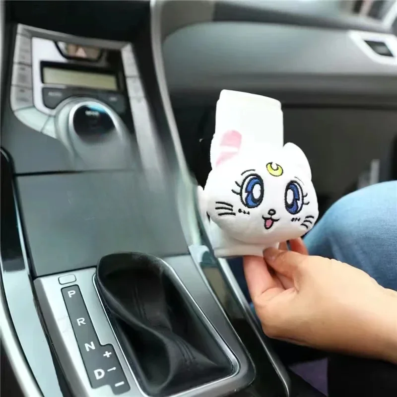 

Подушка на шею, милая кошка, девочка, автомобильный аксессуар, Женская Автомобильная подушка на шею, Универсальная автомобильная подушка, чехол на зеркало заднего вида, ремень безопасности, наплечная подушка