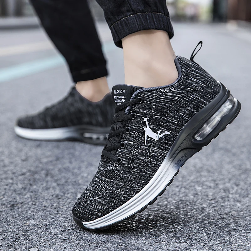 Men Running Shoes Lightweight Cushioning Outdoor sneakers Training Sport Shoes Elastic Fitness Walking Shoes Tenis Masculino