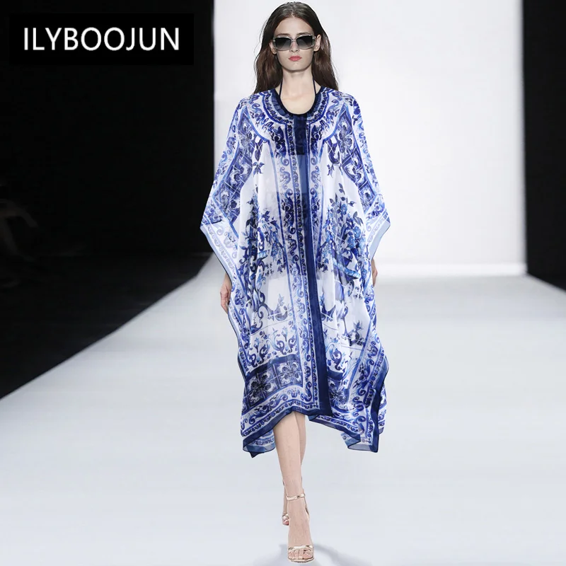

Summer Runway Blue and White Fabric porcelain print Set Women Short Tank Tops + Shorts + Maxi Dresses Robe Three-piece Suit
