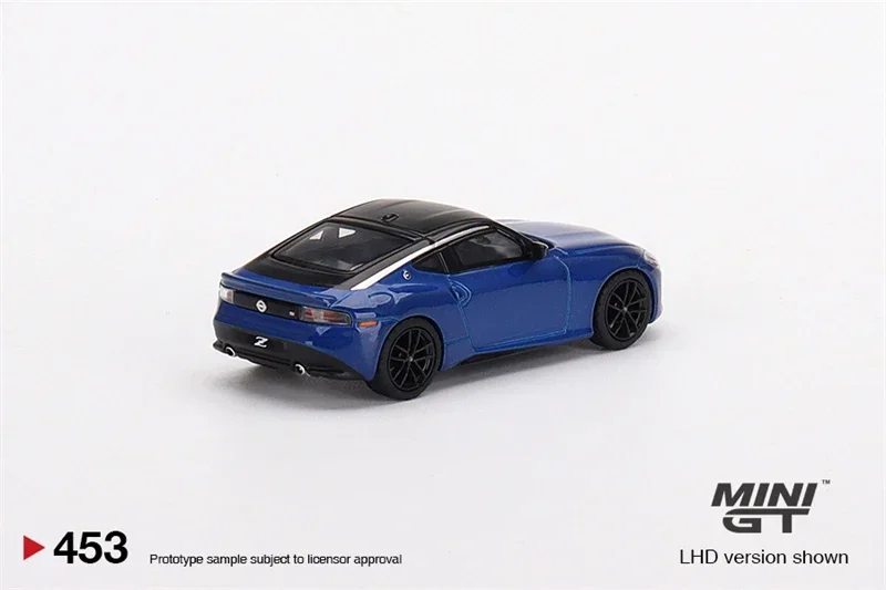 Литая под давлением модель автомобиля MINI GT 1:64 Z Performance 2023 Seiran Blue LHD
