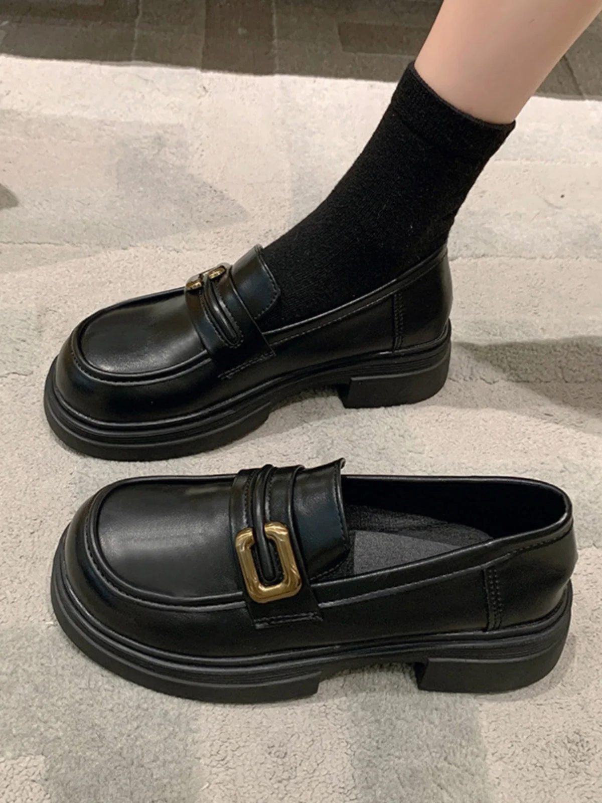 

Лоферы женские без шнуровки с круглым носком, меховые оксфорды, Модные сабо на платформе, Осенняя обувь в британском стиле, без застежки