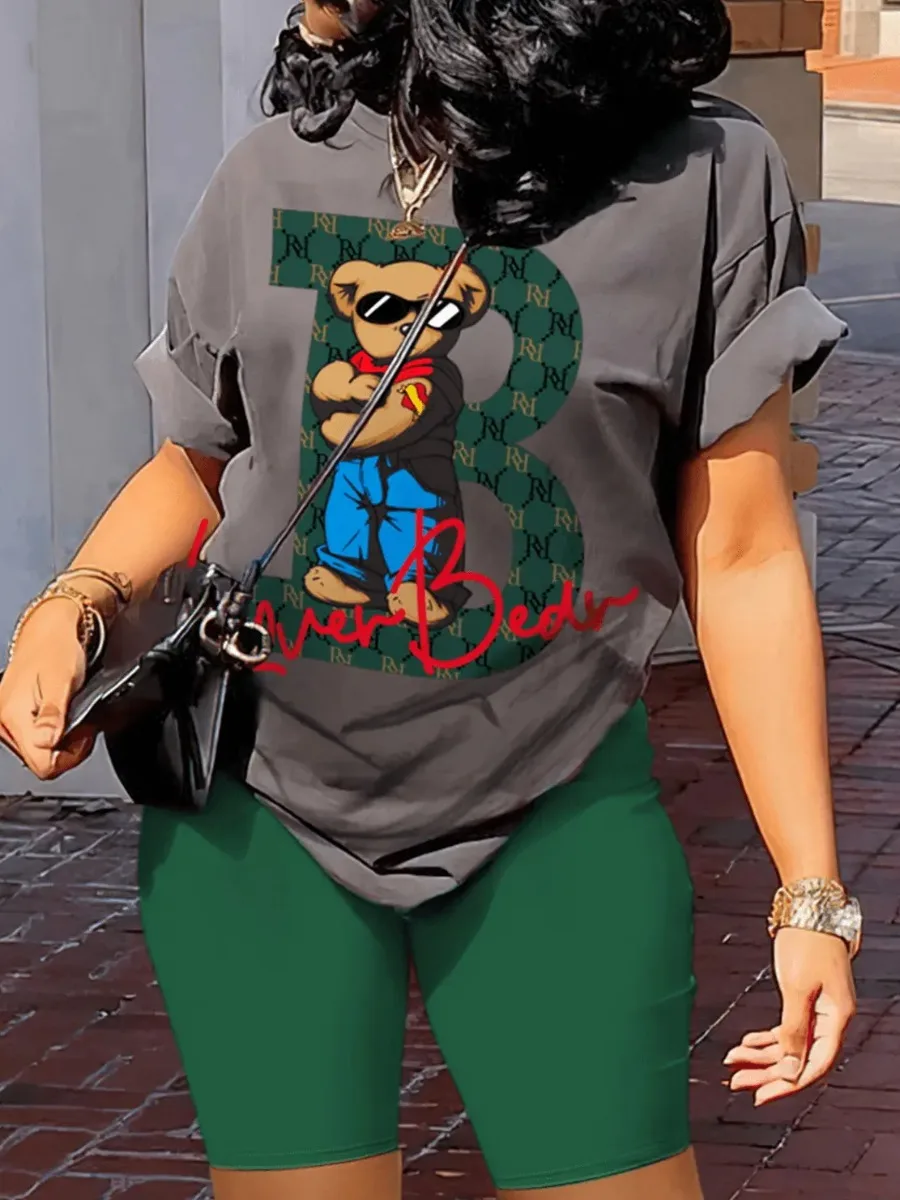 

LW Multicolor Two Pieces Shorts Suits Lover Bear Cartoon Letter Print Grey Crew Neck Loose T-shirt&Green Stretch Shorts Set