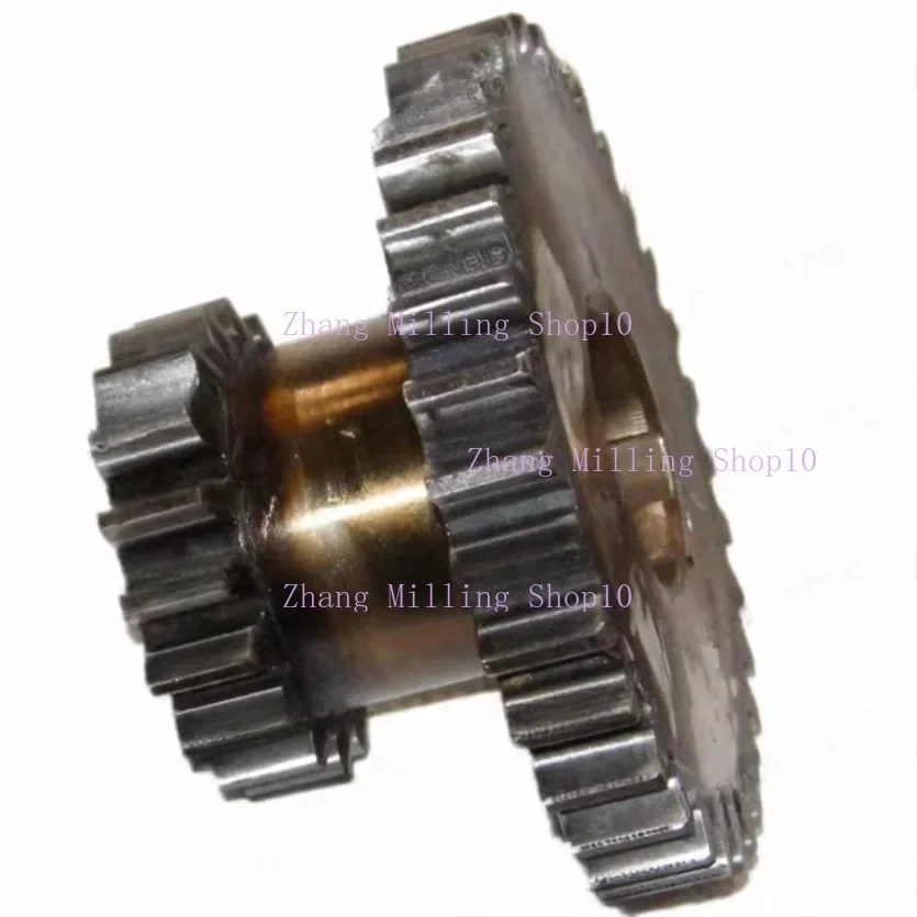 Для Пекина Nantong X62W X52K 53K XA5032 B1-400 Фрезерный станок 372 Дуплексная передача Z18/33