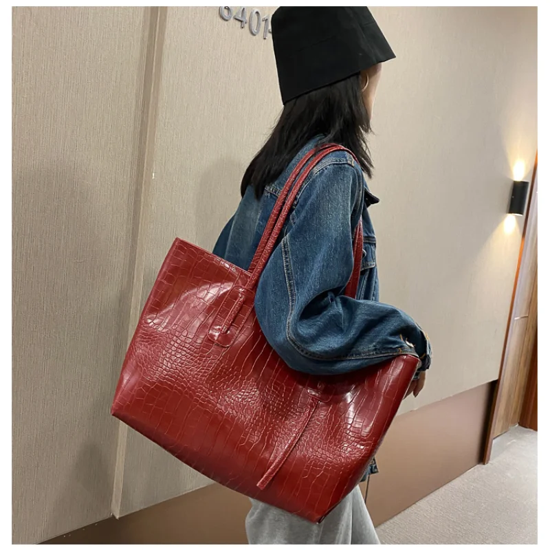 

2023 Women Tote Bags Pu Leather Large Capacity Crossbody Bag Solid Color College Students Underarm Bag Simple Commuter Handbag