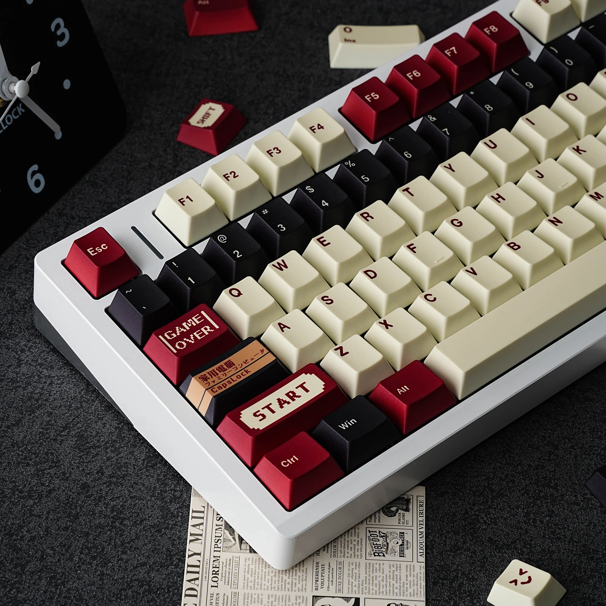 Фото Клавиши Cherry Retro NES с сублимационной печатью (немецкий, корейский, испанский, арабский, французский, русский, британский, ABNT-2) для механических клавиатур №3