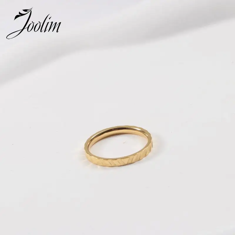 

Joolim High End Gold Finish Permanent Engraved V-shaped Gear Pattern Rings Trendy For Women Stainless Steel Jewelry Wholesale