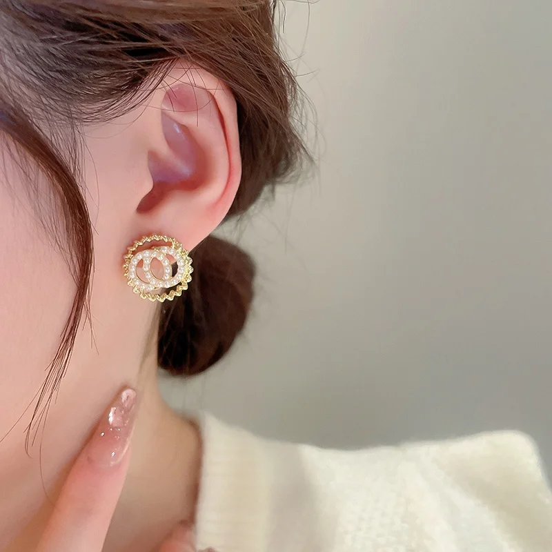 Изящные серьги-гвоздики с жемчугом новый модный дизайн высококачественные