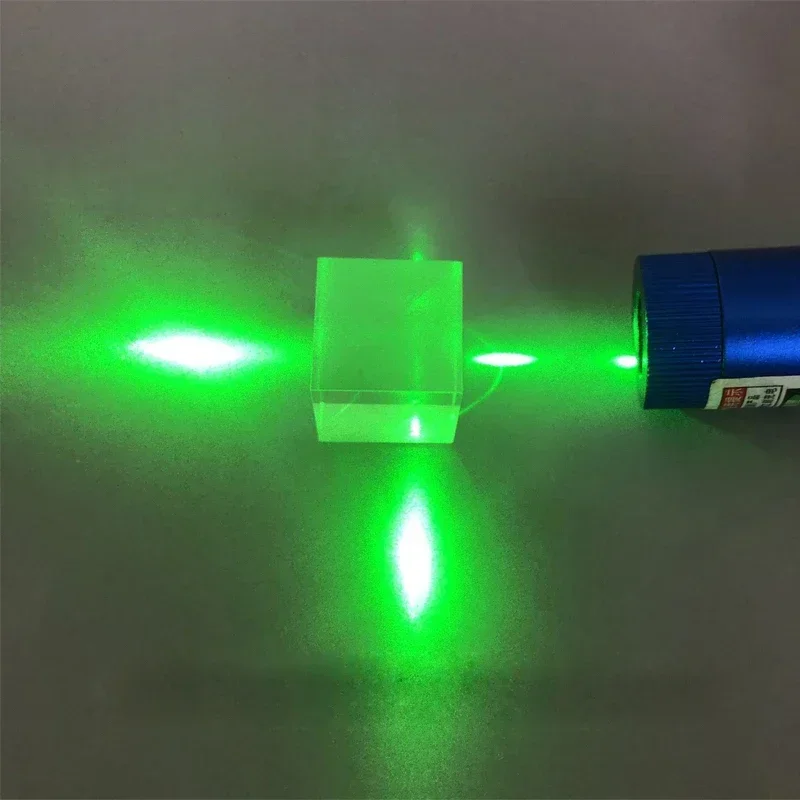 Beamsplitter приклеенный куб 40*40*40 мм разделенное соотношение 5: 5 полупрозрачный