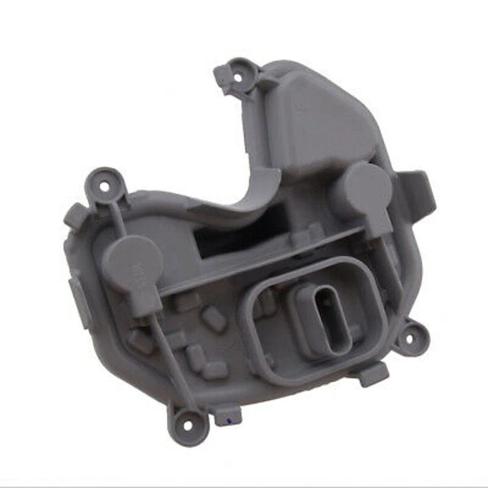 

1 Pcs Car Right Tail Lamp Base Assembly Plug Bracket + Line Accessories For Jeep Renegade 2015-2017 High Quality Car Accessories