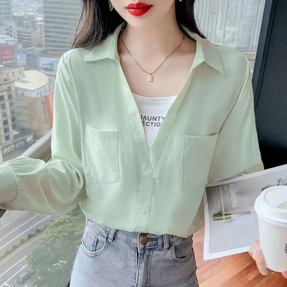 

2022 Spring New Fashion Printing Fake Two-piece Shirt Women's Design Sense Loose Foreign Style Age-reducing Long Sleeve