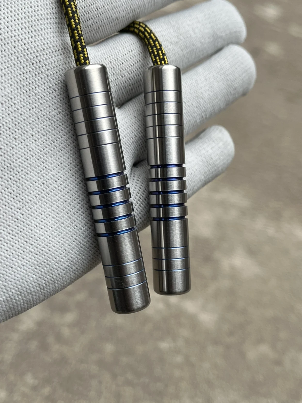 Новое поступление 1 шт. титановый мини-зонт Seiko веревка гироскоп для пальцев