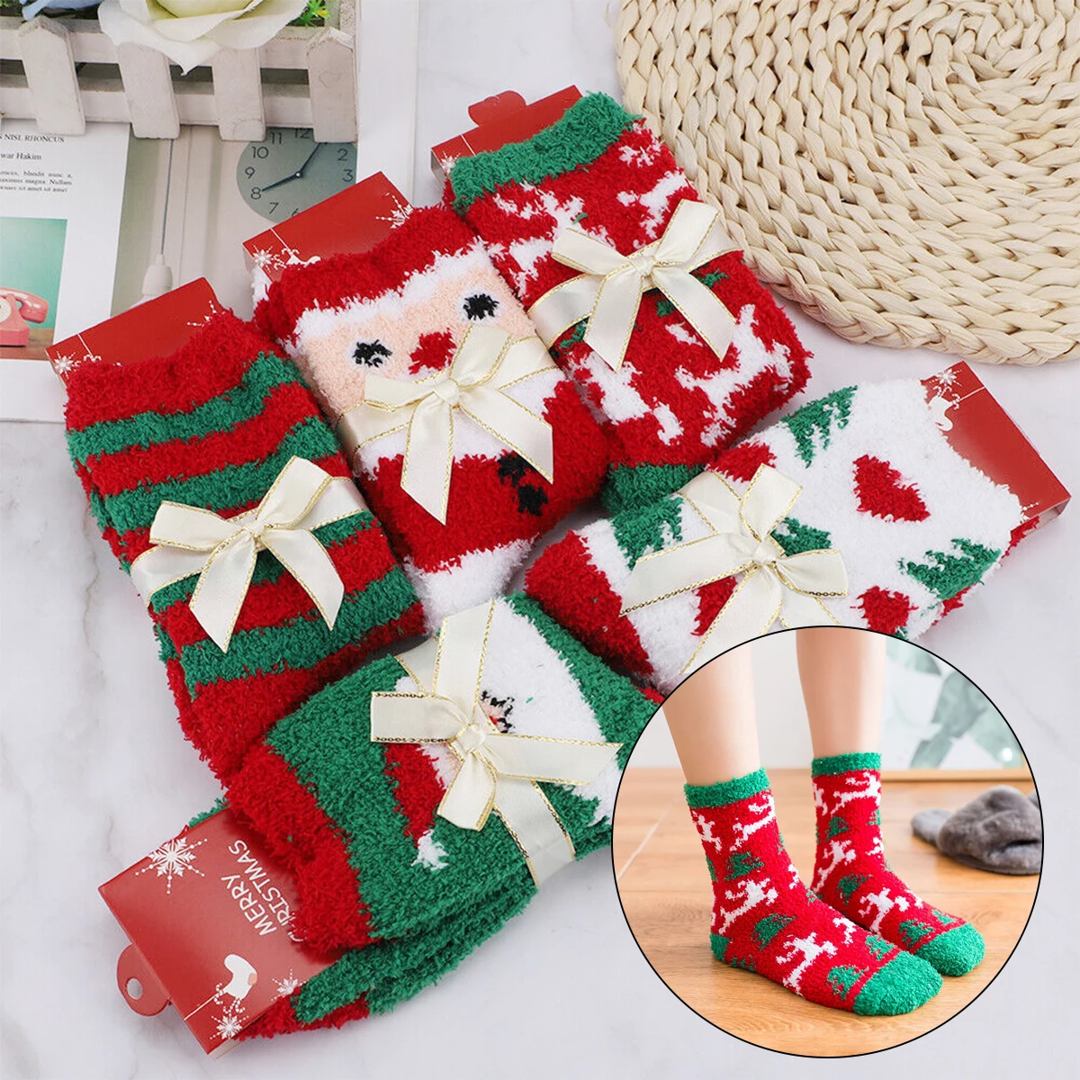 

5pcs Elk Old Man Half Fleece Adult Christmas Socks Autumn and Winter Women's Socks Thickened Towel Coral Fleece Socks Floor Sock