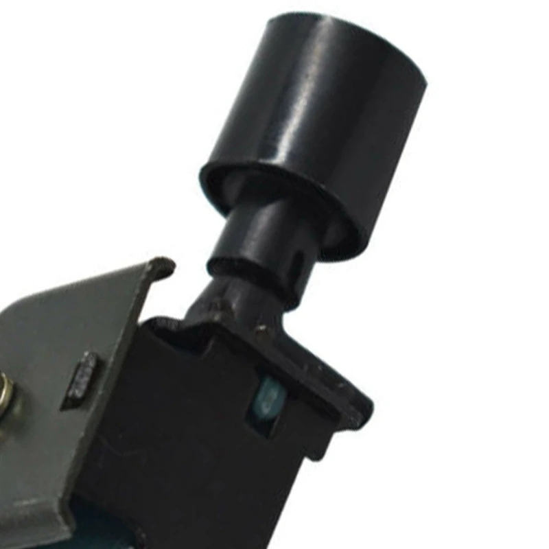 Car Carbon Canister Exhaust Valve 25860-74050 90910-12100 9091012100 911-604 For Toyota RAV4 Camry Celica Solara