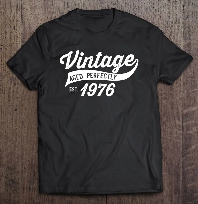 

Винтажная Футболка Est 1976 45 на день рождения 45 лет, футболка для спортзала, футболки в стиле хип-хоп, Спортивная женская футболка в Корейском с...