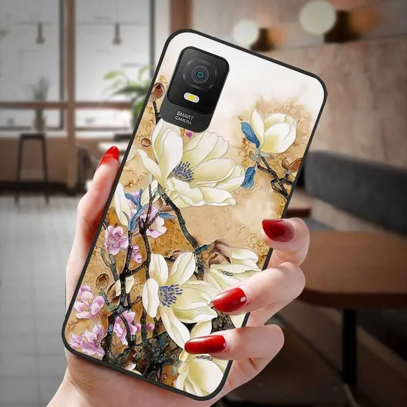 Мягкий силиконовый чехол для TCL 403 с цветами и 3D тиснением черный из ТПУ чехлы