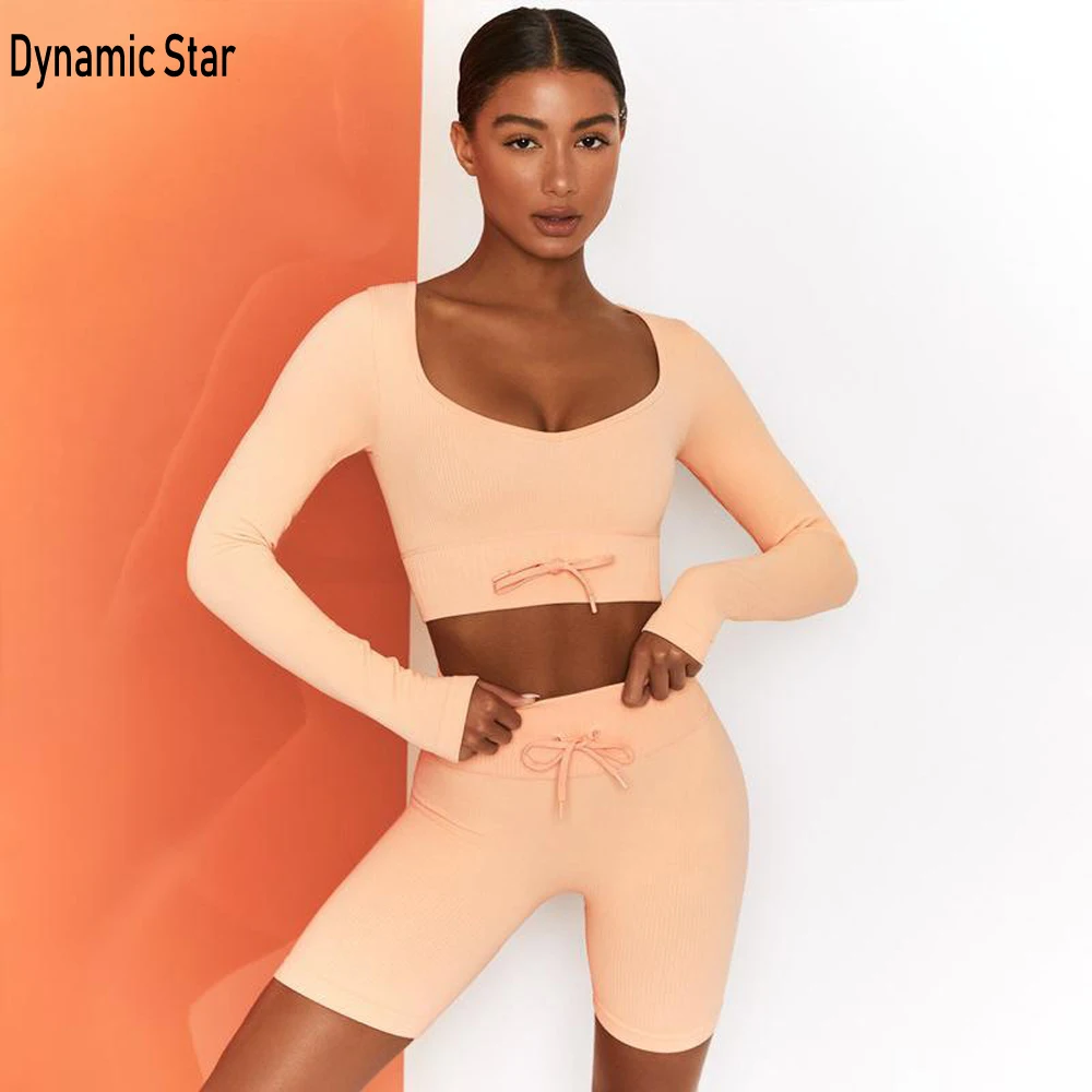 

Бесшовные комплекты для йоги, тренировочная одежда для женщин, комплект из 2 предметов, спортивные костюмы с шортами для фитнеса, рубашка с д...