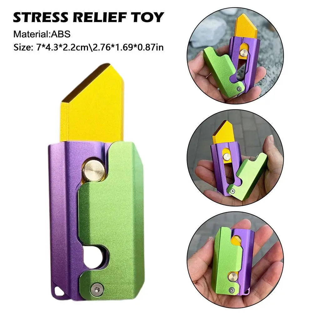 

Metal Gravity Cub Jump Small Radish Carrot Knife Mini Model Card Decompression Student Toy Decompression Push Pendant Prize Y4h0