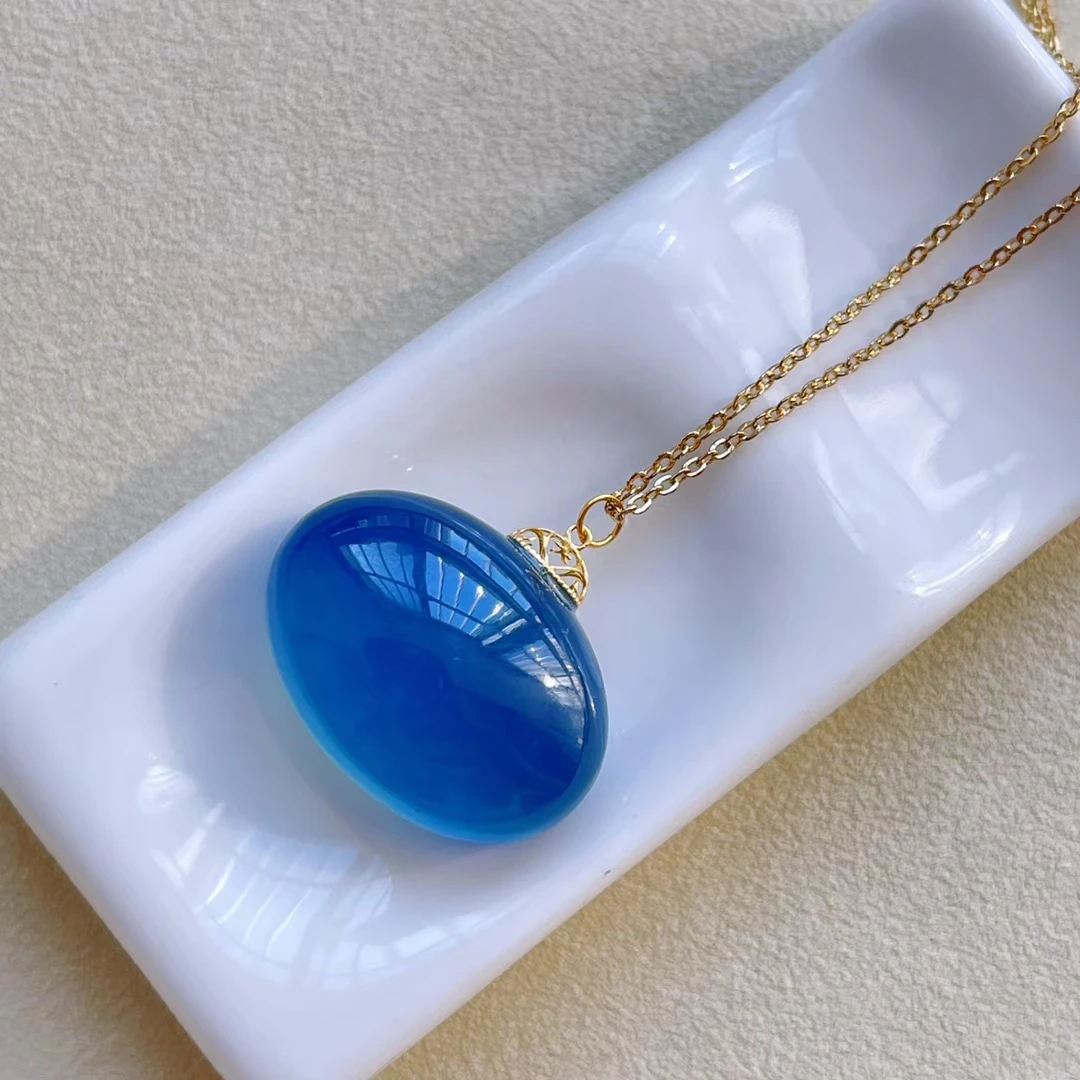 

Natural Blue Aquamarine Quartz Queen Pendant Brazil 16*23mm Jewelry 18K Gold Deep Blue Round Aquamarine Oval Necklace AAAAA