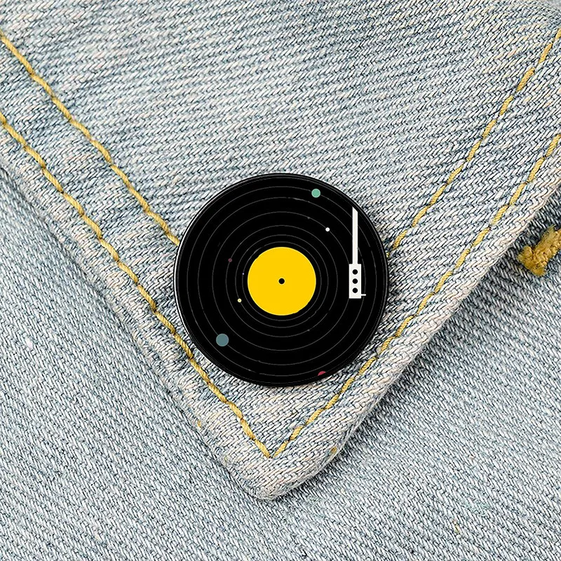 

Music Everywhere Printed Pin Custom Brooches Shirt Lapel teacher tote Bag backpacks Badge Cartoon gift brooches pins for women
