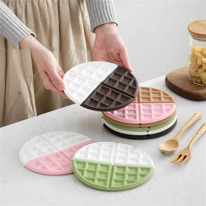 

Creative Waffle Insulation Pot Holder Silicone Meal Pad Heat Resistant Heat Insulation Pads Tableware Thickened Nordic Non-slip
