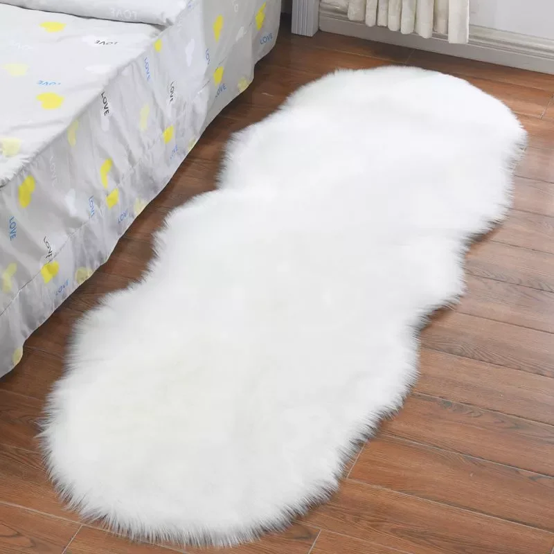 

NEW2023 Irregular Long Soft White Faux Sheepskin Fur Area Rugs Kids Livingroom Bedroom Floor Mat Shaggy Silky Plush Faux Fur Ru