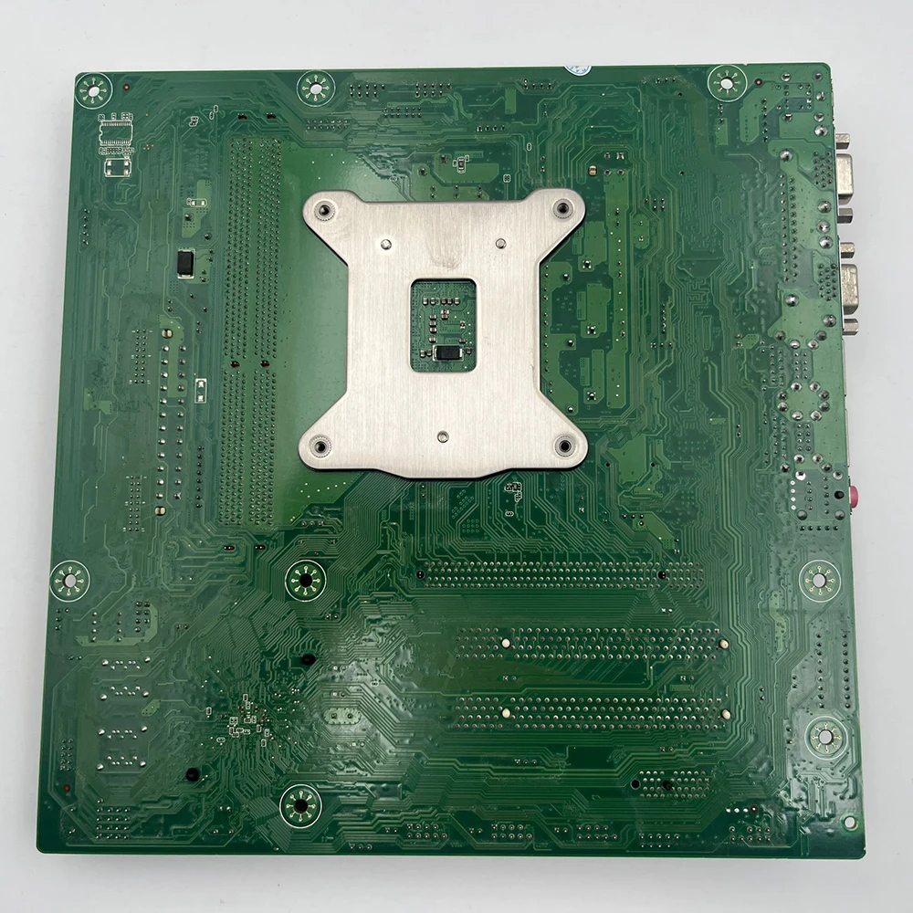 Материнская плата промышленного компьютера Advantech с двумя VGAми AIMB-501G2 AIMB-501G2-KSA1E