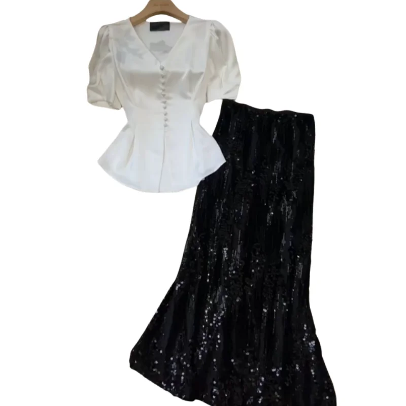 Белая рубашка с коротким рукавом в нишевом стиле летняя блестками прикрывающая