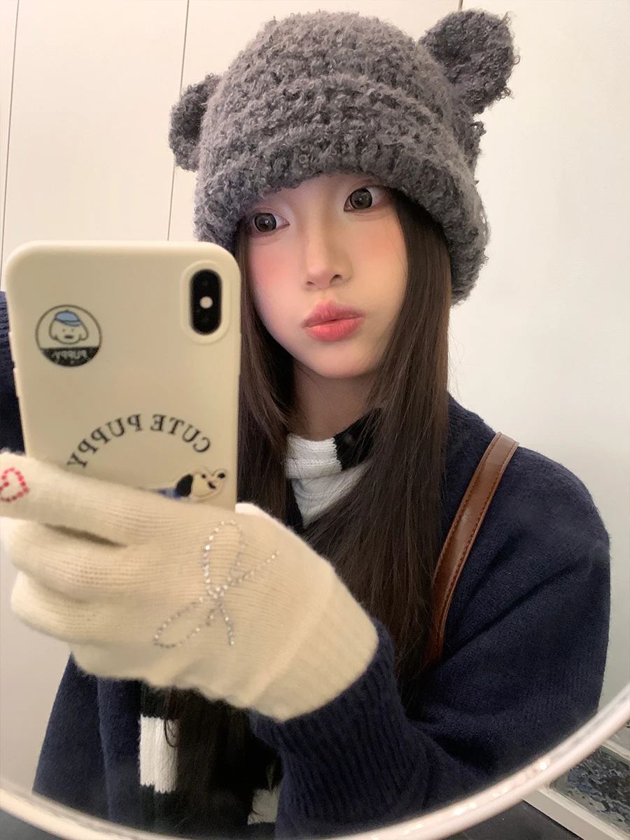 Милая однотонная Кепка с милым маленьким медведем утолщенная осенне-зимняя