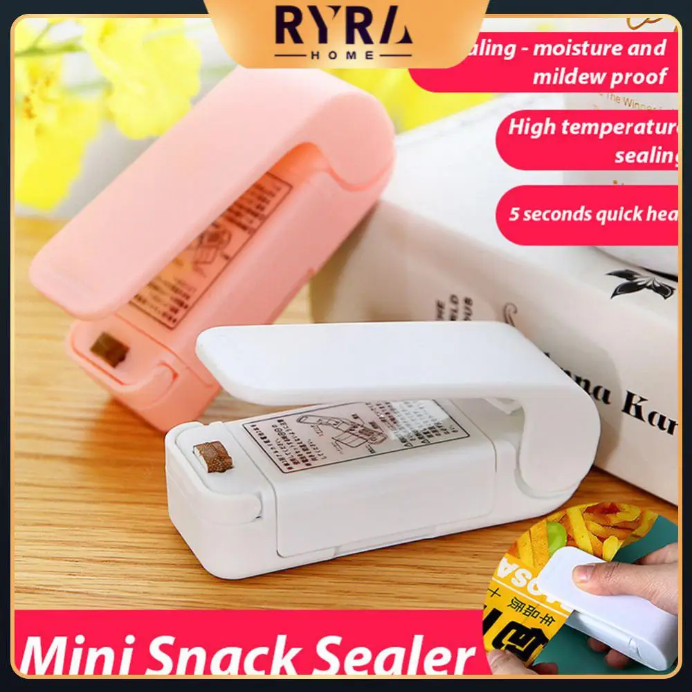 

Small Easy To Carry Snack Bag Sealing Machine Heat Resistant Function Food Preservation Vacuum Sealing High Quality Plastic Mini