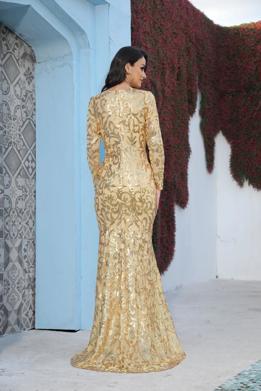 

Summer elegant casual dress,Wedding Long sleeved Gold Round Neck Sequin Beaded Evening Dress Fashion Banquet Dress2023