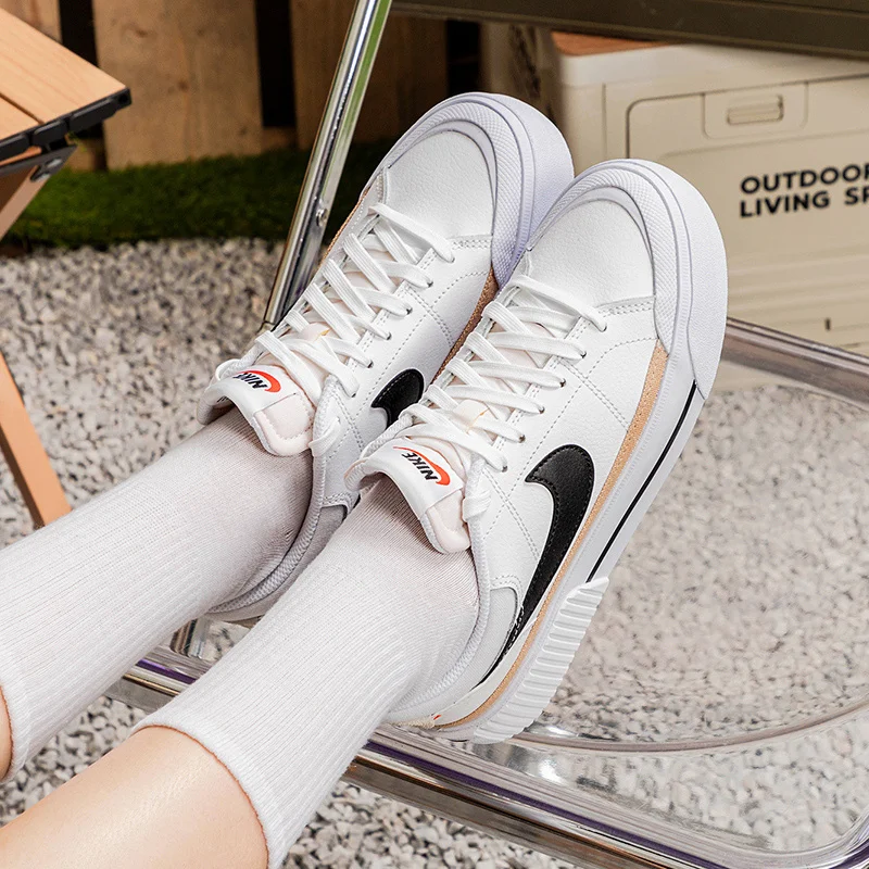 NIKE COURT LEGACY LIFT Женская спортивная обувь Повседневная на толстой подошве